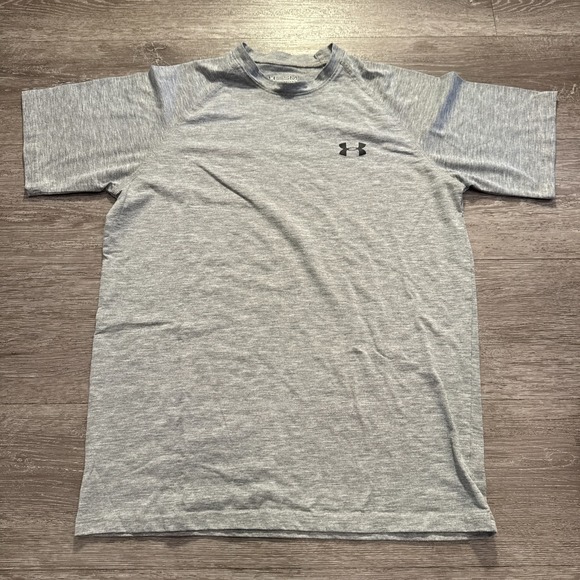 Under Armour Other - Under Armour Shirt Mens Small‎ Gray Tee Short Sleeve Performance Loose Workout